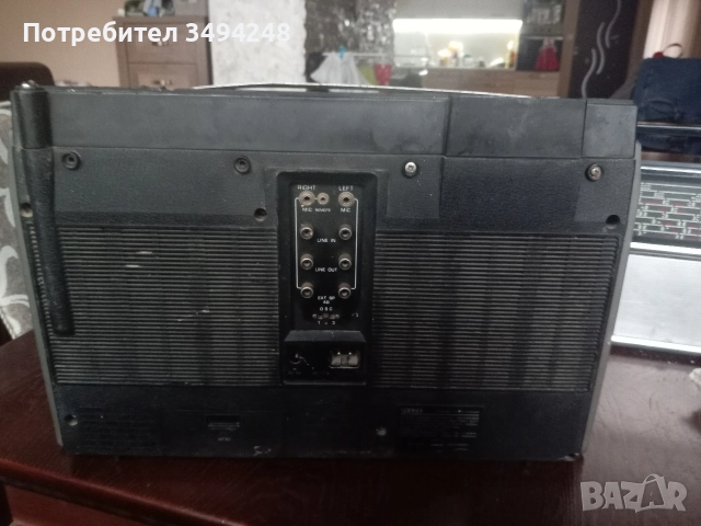 Касетофони Aiwa, Sharp, Saba и други, снимка 16 - Радиокасетофони, транзистори - 50175807