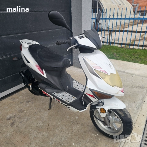 Скутер 50кубика внос от Германия Тел.08790108222 , снимка 4 - Мотоциклети и мототехника - 52034011