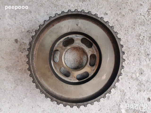 Оригинално зъбно колело/шайба за Фолксваген Голф/Пасат 4 1.9тди /038 130 111 A/, снимка 2 - Части - 36397007