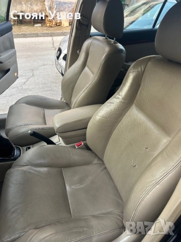 Тойота Авенсис, снимка 11 - Автомобили и джипове - 52432420