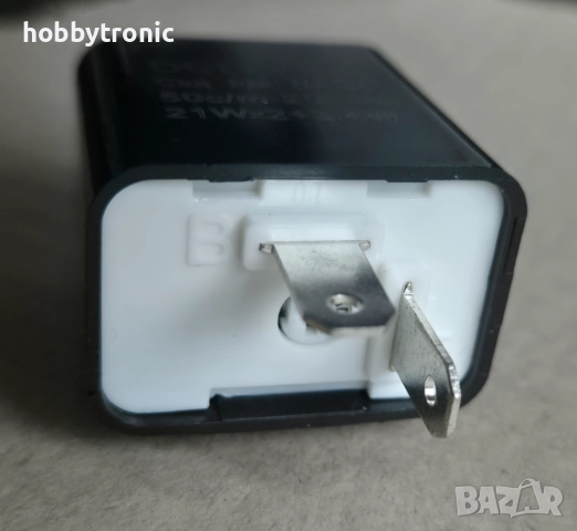 Реле мигачи 2x21W, електронно, двупроводно , снимка 2 - Друга електроника - 52788470