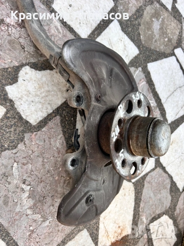 Шенкел главина преден десен за Мерцедес Е-класа W211. Бензин 3.5 , снимка 3 - Части - 53046456