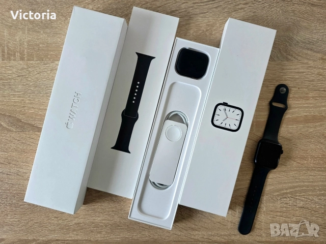 Оригинален часовник Apple Watch series 7 45mm, батерията-100%