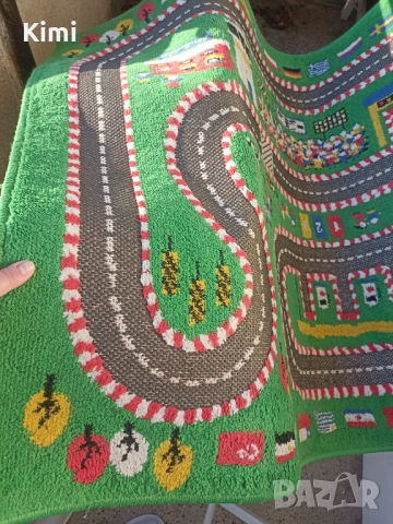 детски 3D килим с писта от формула 1, снимка 7 - Други - 52464275