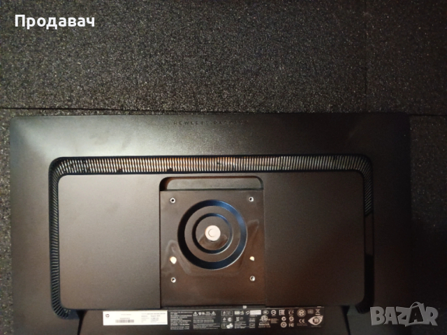 Запазен монитор HP EliteDisplay 23 инча Full HD модел E231, снимка 3 - Монитори - 53492900