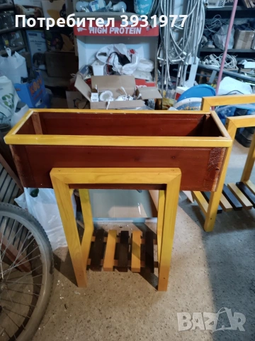 кашпи от дърво , снимка 2 - Саксии и кашпи - 53489349