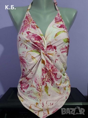 Елегантен топ ,,Xanaka" с гол гръб