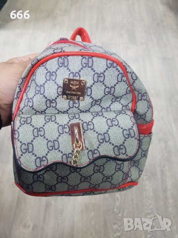 Раница, снимка 2 - Раници - 42978010