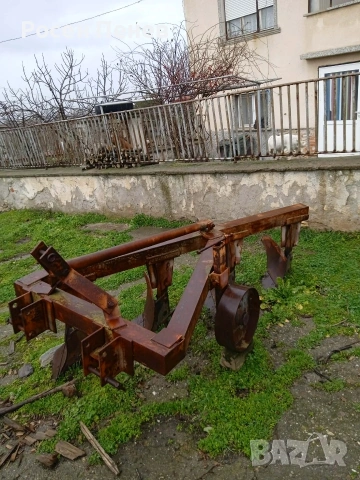 Плуг четирикорпусен, снимка 2 - Селскостопанска техника - 53564183