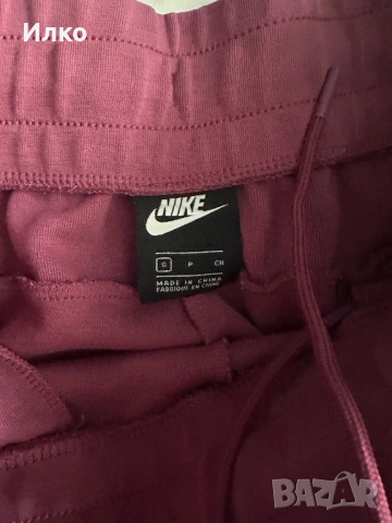 Дамско долнище Nike , снимка 3 - Спортни екипи - 53352160