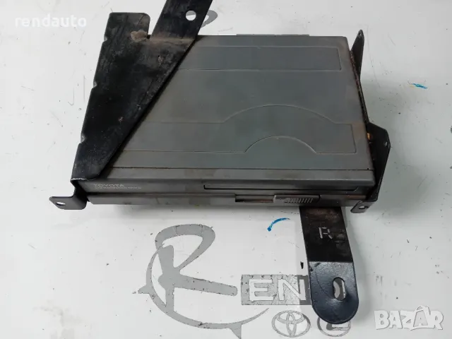 08662-00880 Cd плейър навигация Toyota Avensis T25 2003-2008г.