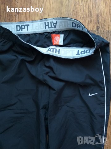 Nike Taffeta - страхотно дамско долнище, снимка 2 - Спортни екипи - 33280465