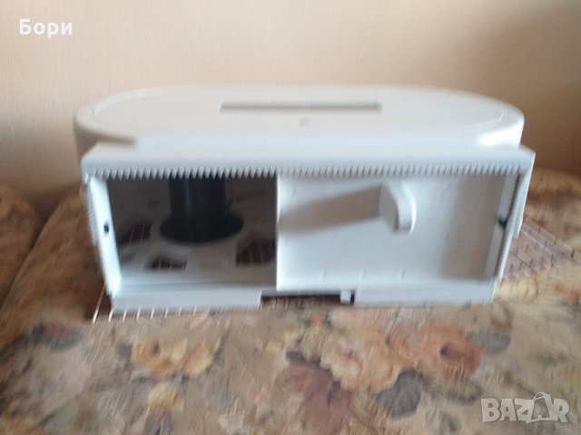 TORK  Двойна кутия за т. хартия на ролка , снимка 6 - Обзавеждане за заведение - 28697997