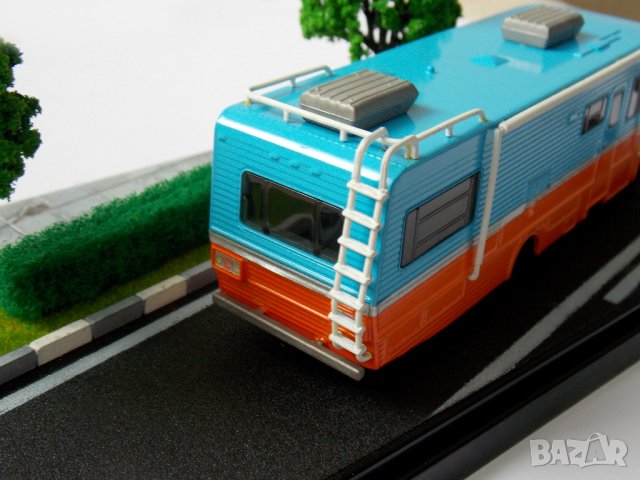 Каравана 1:43 Fleetwood Bounder 1986 на Greenlight. НОВА., снимка 9 - Колекции - 37630374