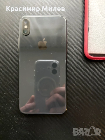 2 броя iPhone X с всички аксесоари( единия за части)
