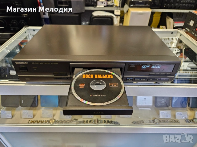 CD Player Technics SL-PG390 В отлично техническо и визуално състояние., снимка 2 - Декове - 50174656