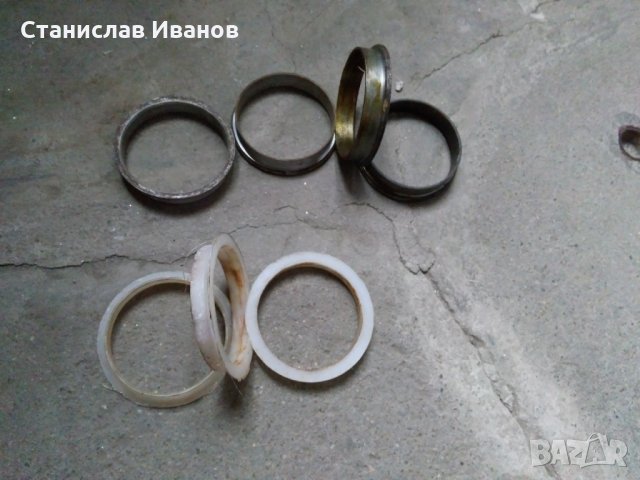 Продавам втулки за джанти