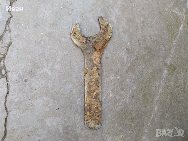 №70 гаечен ключ от старият материал, снимка 3 - Ключове - 23591181