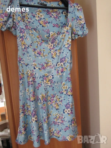 Сатенена рокля с къс ръкав ZARA, размер M