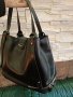 Черна чанта естествена кожа geox , снимка 1 - Чанти - 39124215