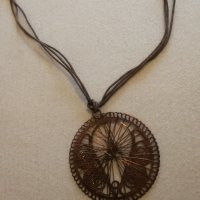 Колие Мед - имитационна бижутерия , снимка 3 - Колиета, медальони, синджири - 35514206