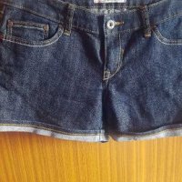 Продавам къси дънкови панталонки, снимка 1 - Къси панталони и бермуди - 28023523