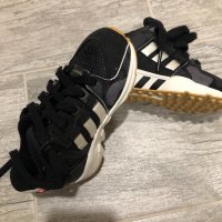 Маратонки Adidas, снимка 6 - Детски маратонки - 32801989