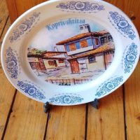 Порцеланова сувенирна чиния "Копривщица", снимка 1 - Декорация за дома - 37522891