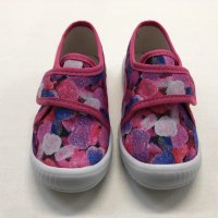 Пантофи Беко, снимка 2 - Бебешки обувки - 11163817