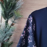 Елегантна блуза цветя LC WAIKIKI , снимка 4 - Блузи с дълъг ръкав и пуловери - 43787127