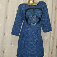 48 Тъмно синя рокля меланш с черни пайети , снимка 3 - Рокли - 43706610