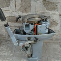 Продавам извънбордов двигател Evinrude 25HP, внос от Италия, за части, снимка 5 - Воден транспорт - 36932169