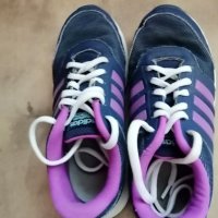 Детски маратонки adidas за момичета, снимка 1 - Детски маратонки - 33521896