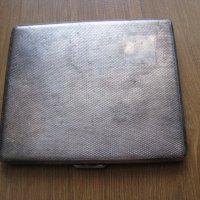 Британска посребрена табакера, снимка 1 - Антикварни и старинни предмети - 28525684