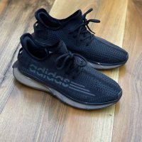 Мъжки маратонки Adidas , снимка 1 - Маратонки - 39386444