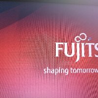 Лаптоп Fujitsu Lifebook , снимка 2 - Лаптопи за дома - 43536235