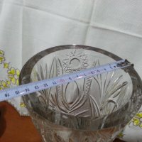 кристална ваза, снимка 6 - Антикварни и старинни предмети - 16244474