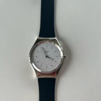 Чисто нов часовник Swatch, снимка 2 - Дамски - 44895704