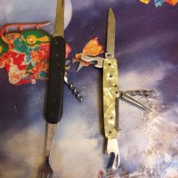 Два броя ножки от соца търновско производство сърпичук, снимка 1 - Ножове - 33019592