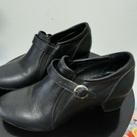 Дамски обувки , снимка 2 - Дамски ежедневни обувки - 37206221