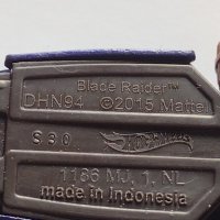 Метална количка HOT WHEELS BLADE RAIDER MADE IN INDONESIA за КОЛЕКЦИОНЕРИ 41778, снимка 8 - Колекции - 43293348