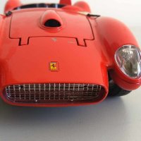 Метална количка Ferrari 250 Testa Rossa(1957) Burago 1:18, снимка 10 - Колекции - 34357992