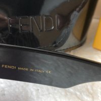 Fendi 2022 дамски слънчеви очила маска с лого, снимка 10 - Слънчеви и диоптрични очила - 38151847