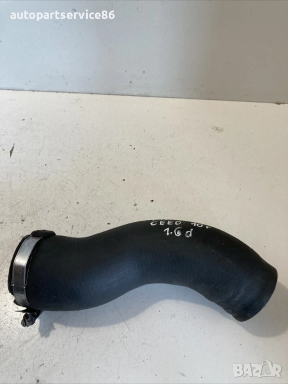 Маркуч за тръба на интеркулера за KIA Ceed 1.6 CRDi (2010), снимка 1