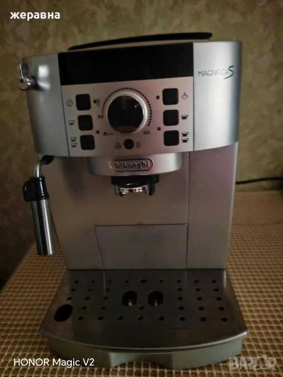 Delonghi ECAM 22.110.SB Magnifica S , снимка 1