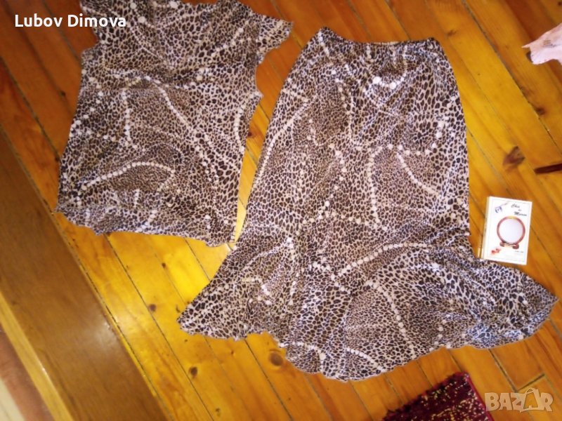 Дамски костюм, снимка 1