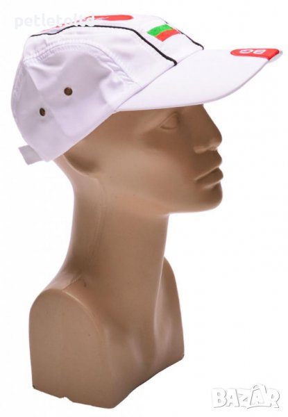 Шапка с козирка, декорирана с цветовете на българското знаме и надпис - България. Регулируема лента , снимка 1