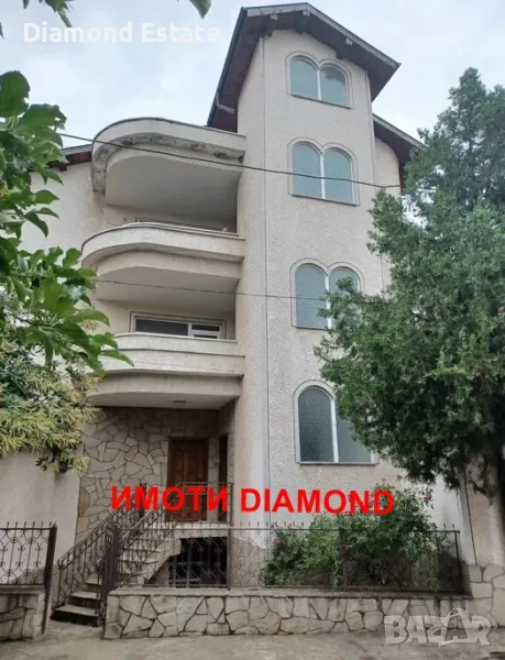 Триетажна къща в град Харманли, снимка 1