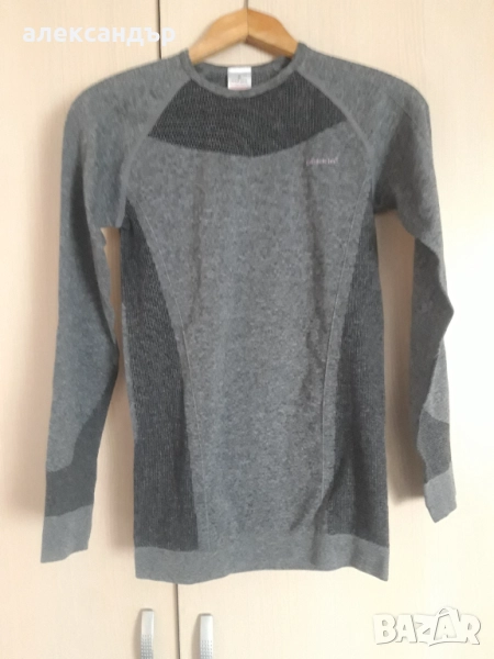 Дамска спортна блуза с дълъг ръкав, снимка 1