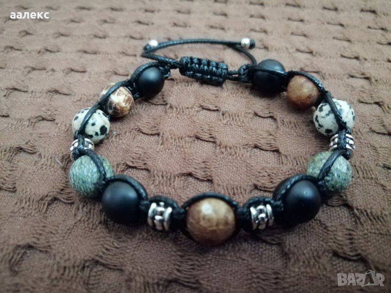 гривна от естествени камъни, снимка 1